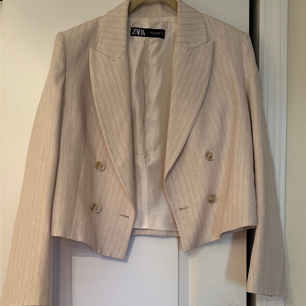 Zara Women's Cream Double-Breasted Blazer